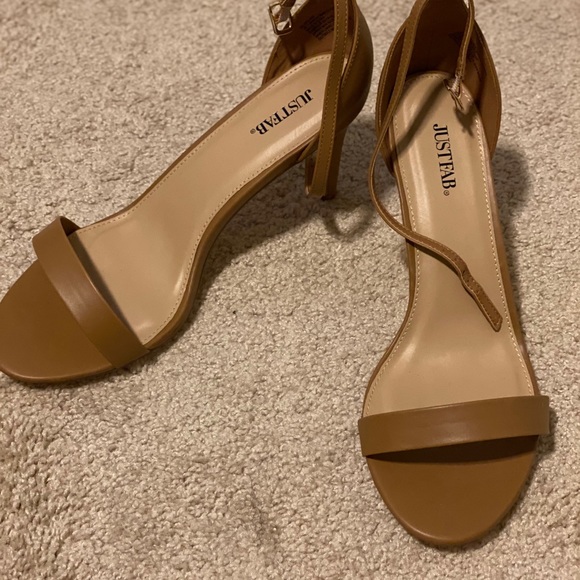 Shoes - Picture 3 of 6